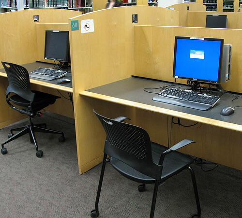 Computer desk