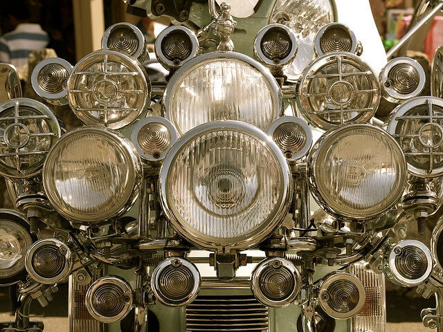 Multiple headlights